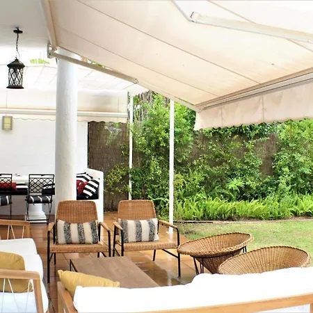 Individual Precioso Con Vistas Y Acceso Directo Al Golf De *